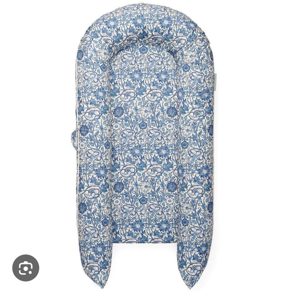 Dock A Tot Grand spare cover in Morris Floral Blue (nwt, nbw) (cover only)